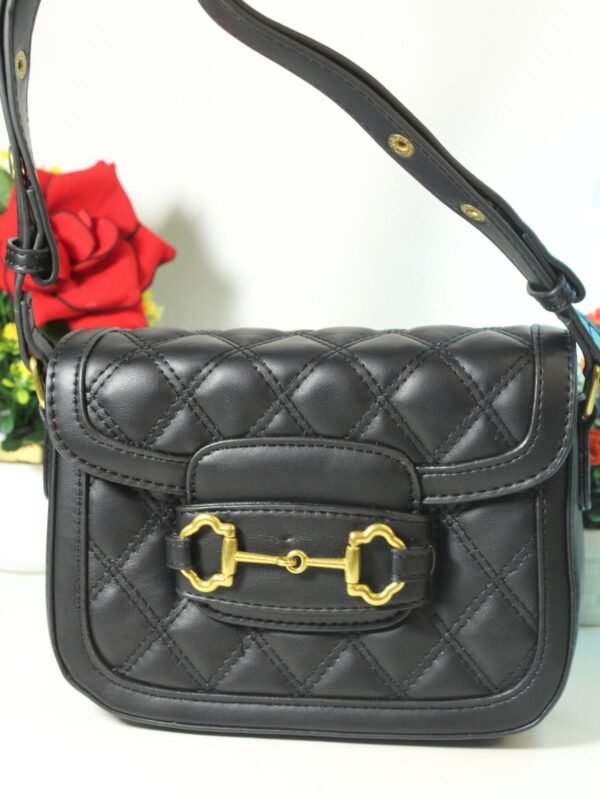 5 Women Shoulder Bag PU Fashionable Soft Wave Pattern Ladies Underarm Bag for Office Shopping Travel Free Size