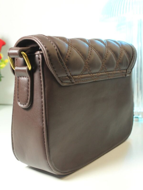 7 Women Shoulder Bag PU Fashionable Soft Wave Pattern Ladies Underarm Bag for Office Shopping Travel Free Size